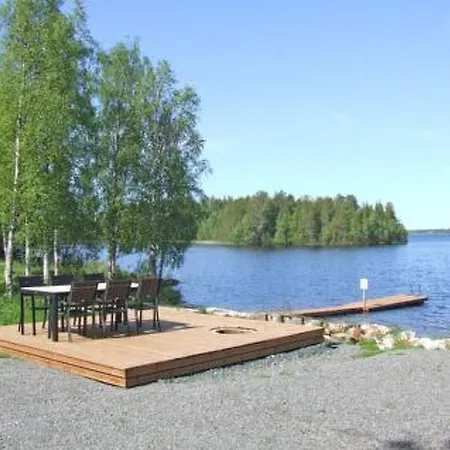Holiday Vaaralanranta 2 Casa de Férias Sakkilanvaara